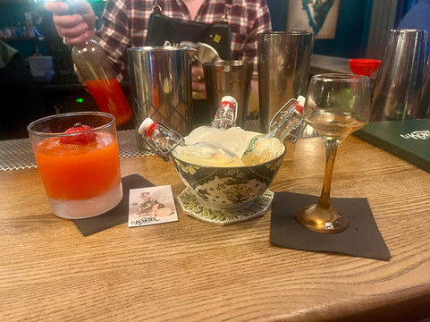 El Koktel-华沙必去景点