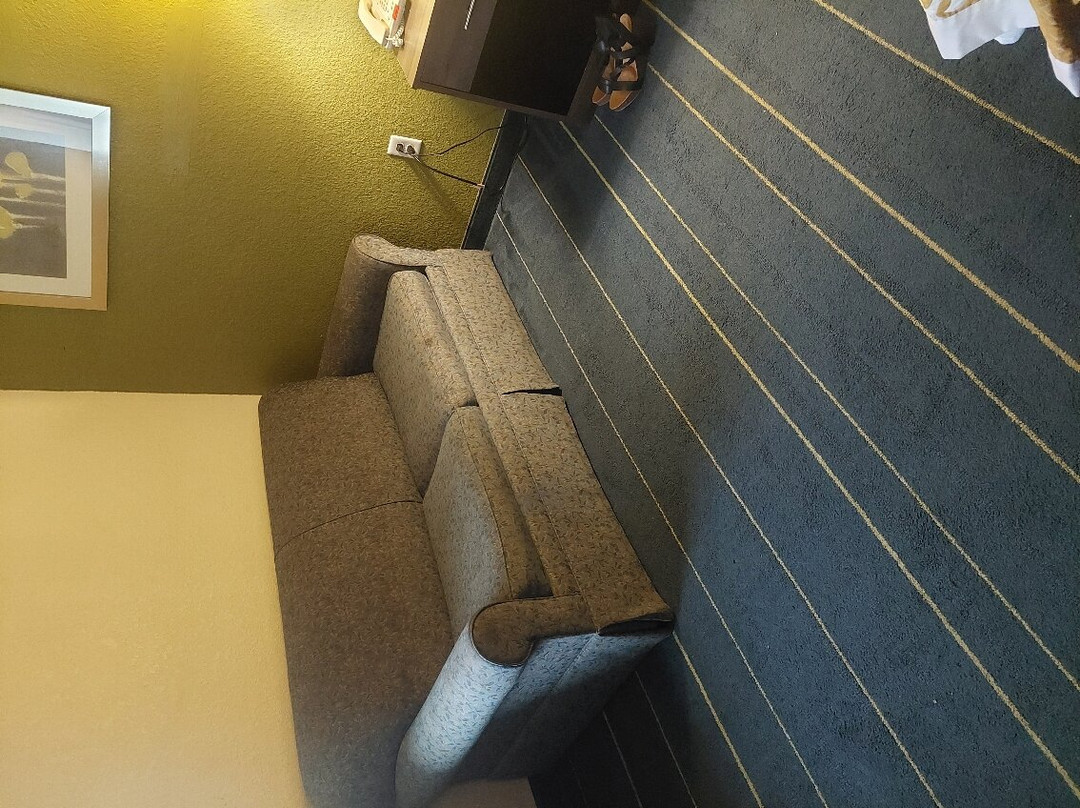 Days Inn & Suites by Wyndham Bridgeport - Clarksburg主图