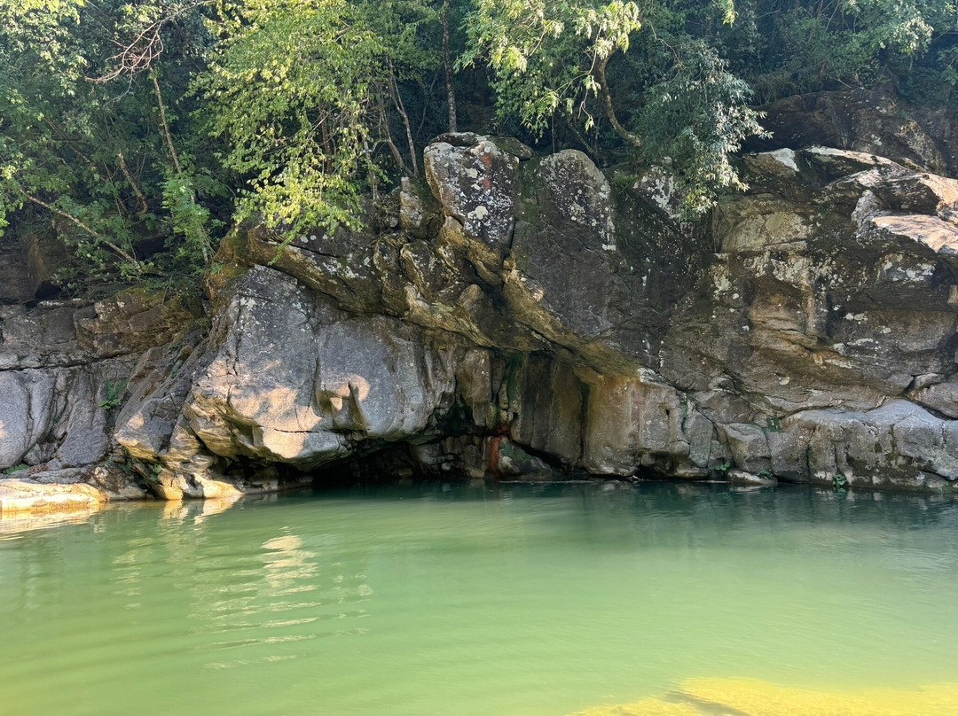 I Canaloni Del Torrente Farma-Roccastrada必去景点