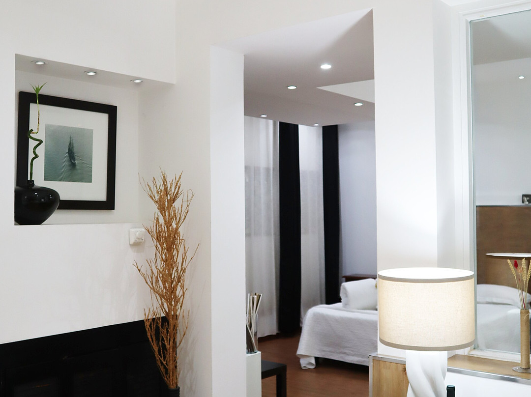 阿尔巴精品酒店主图