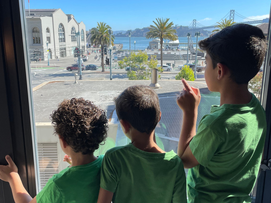 林肯生活乐趣酒店主图