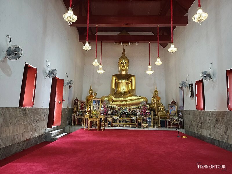 Wat Mahathat Worawihan景点图片