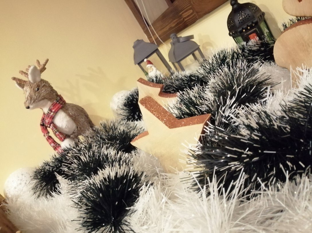 White Cedar Hotel主图