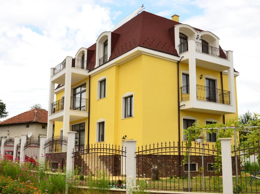 Guest House Nocturno主图