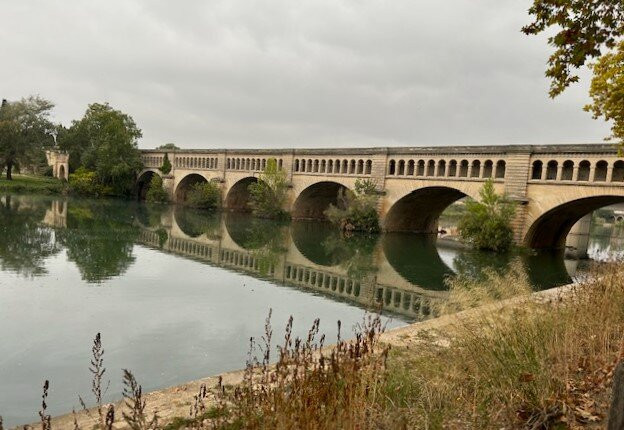 Pont-canal de l'Orb-贝济耶必去景点