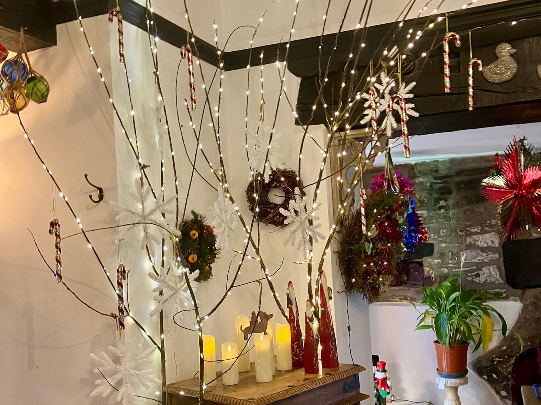 The White House Country Inn主图