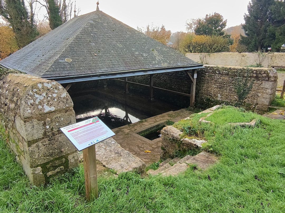 Lavoir Et Fontaine Saint Macou景点图片