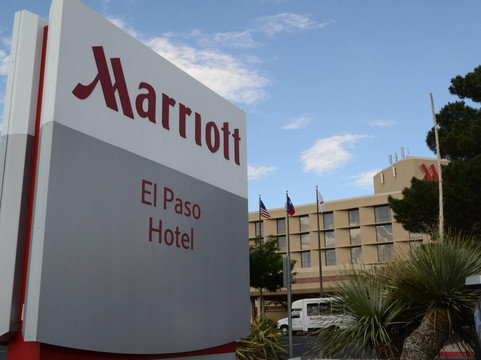 埃尔帕索万豪酒店主图