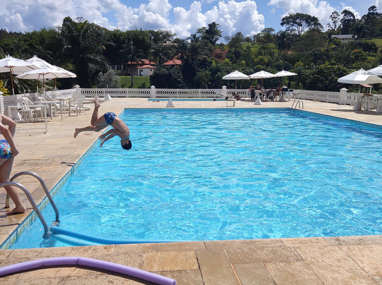 橄榄山度假酒店主图