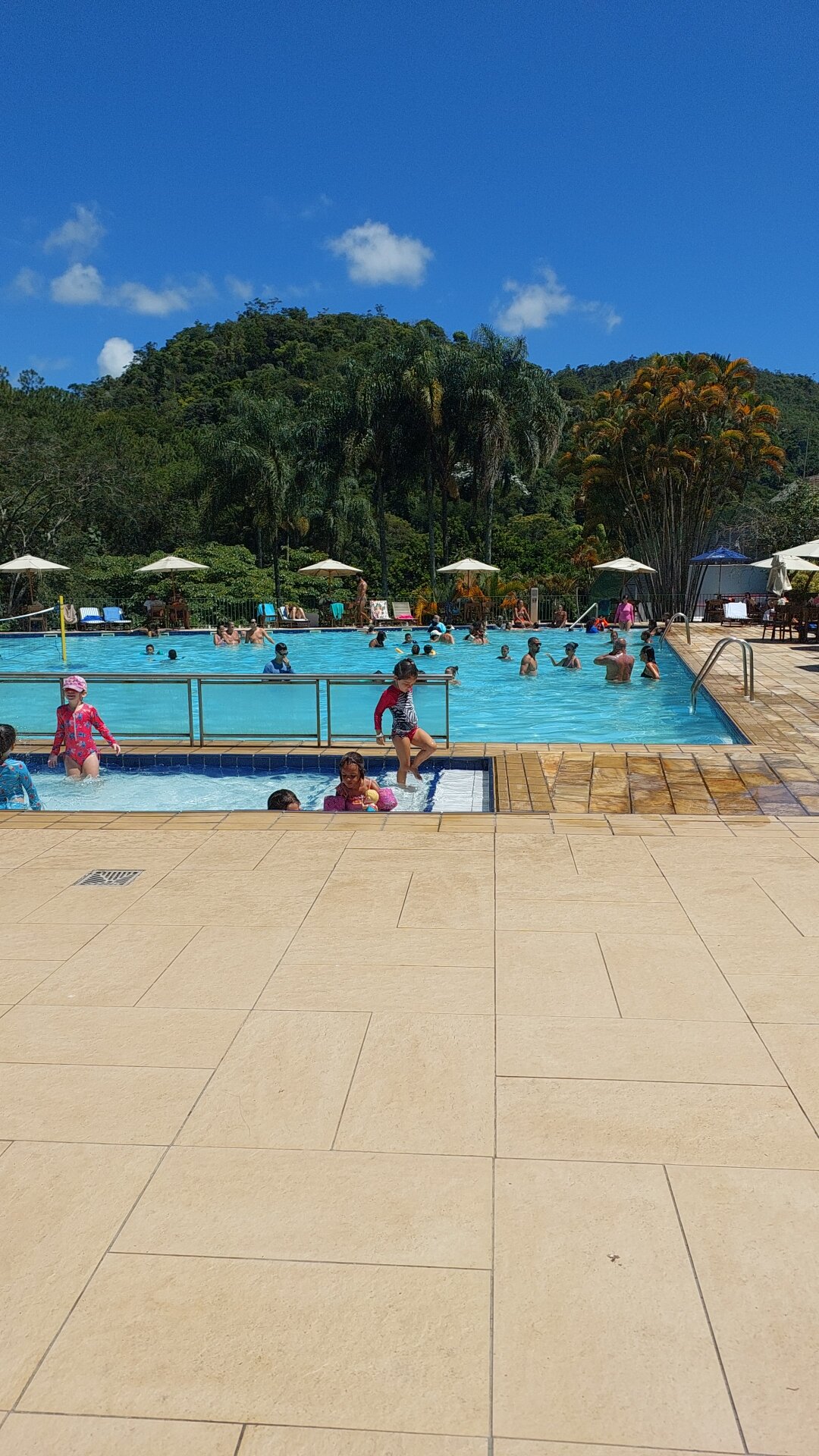 Hotel Sesc Nogueira-泳池