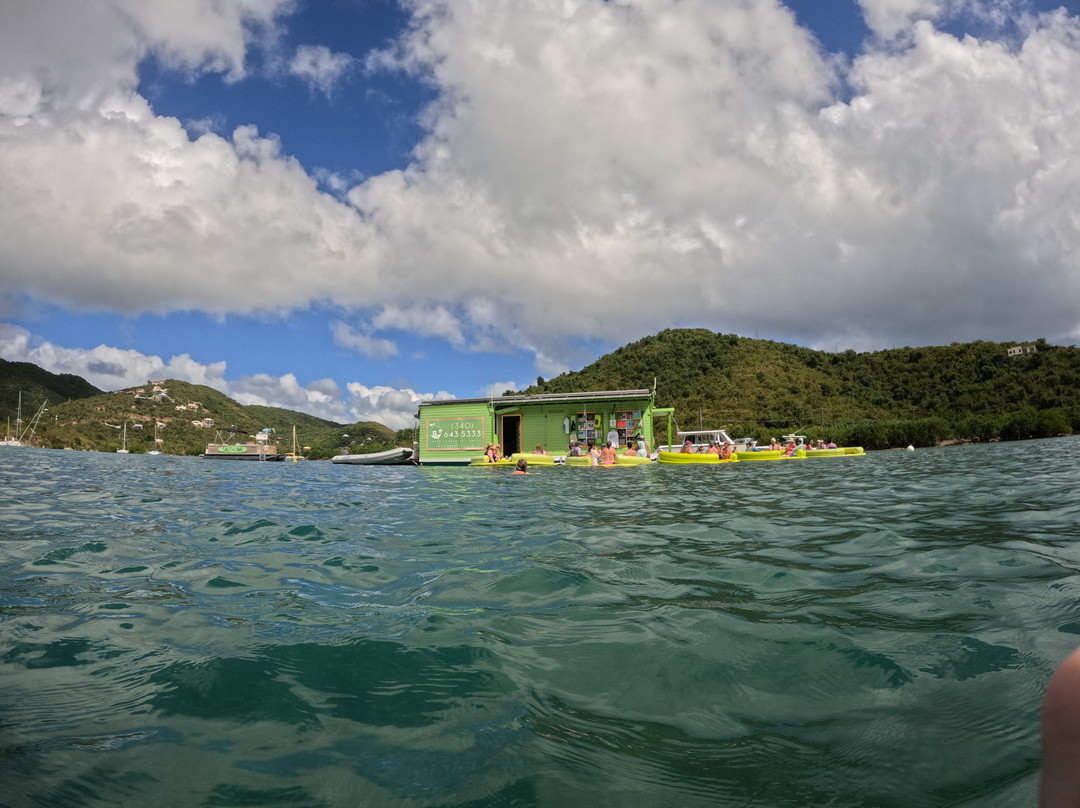 Flyaway Charters-Coral Bay必去景点