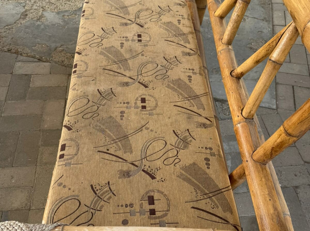 Sunset Bay Colan主图