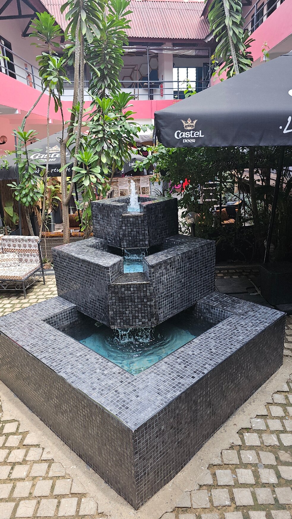 Detente Hotel-官方
