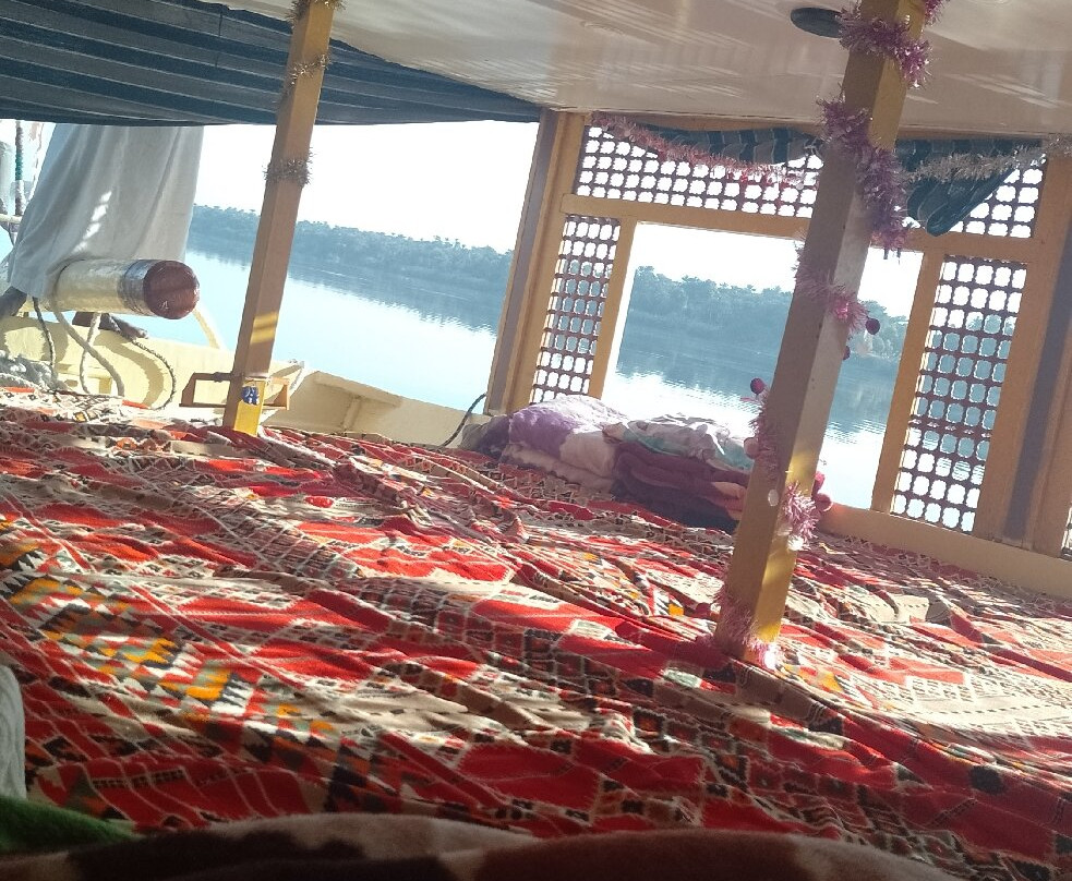 Hamdy Cook Felucca-亚斯文必去景点