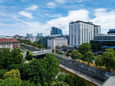 希尔顿维也纳公园酒店主图