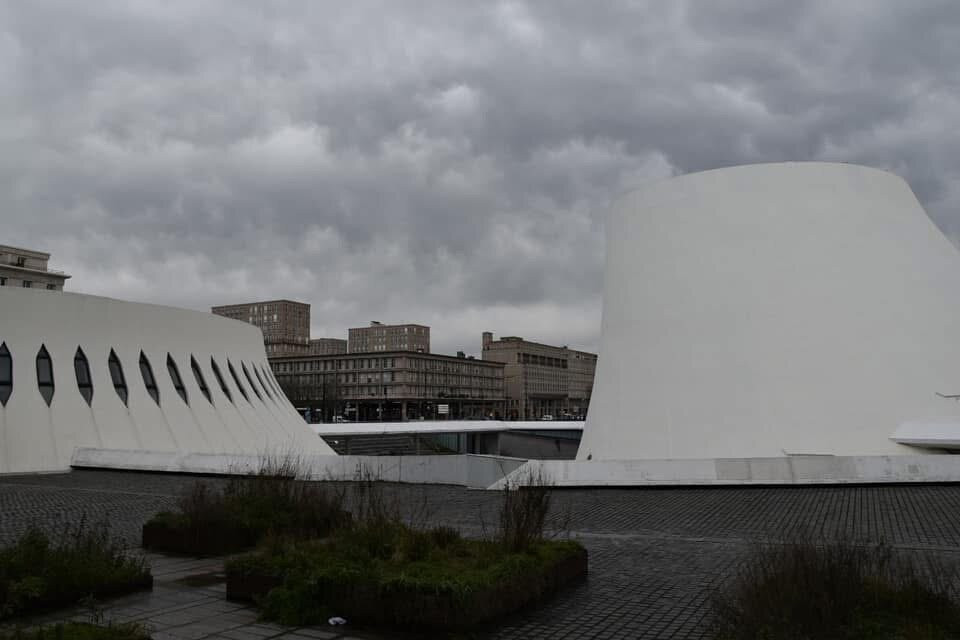 Bibliothèque Oscar Niemeyer-勒阿弗尔必去景点