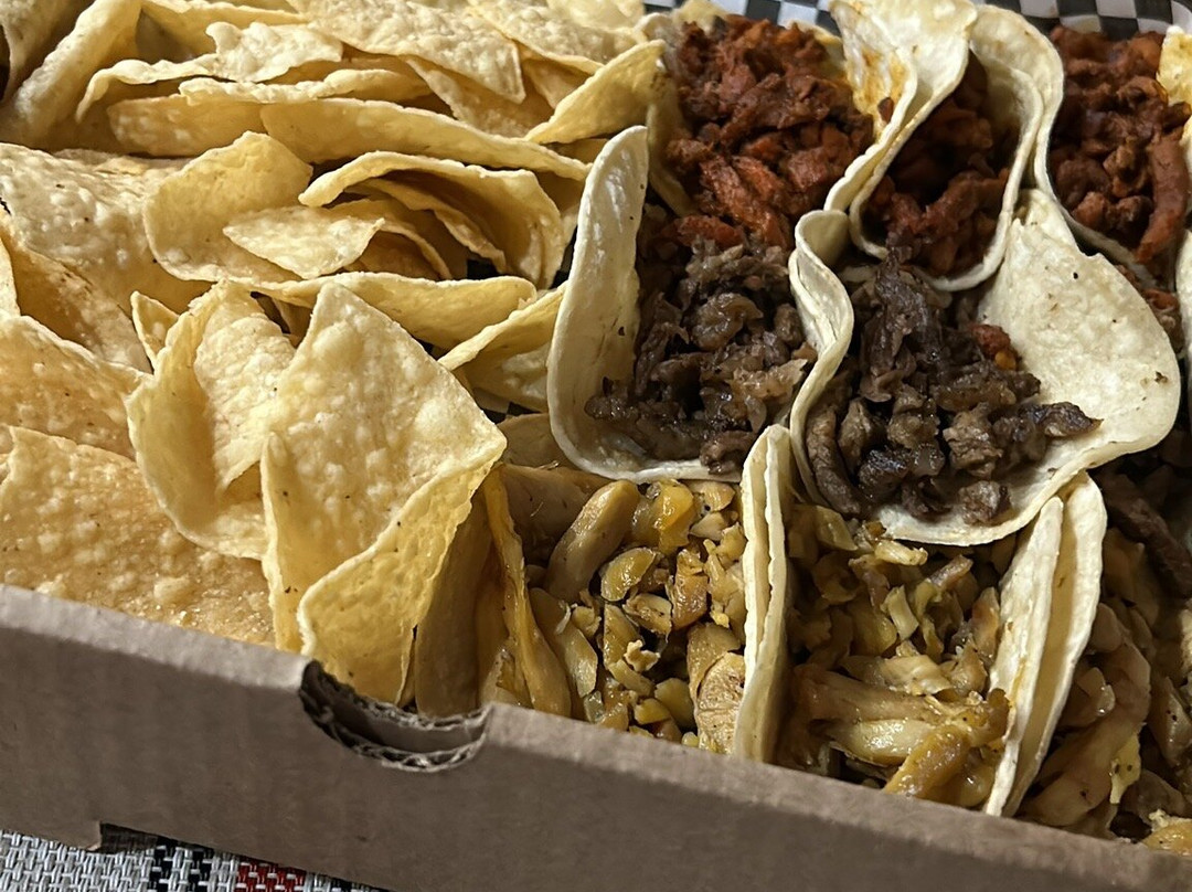 El Jefe Tacos & Sushi Tempe