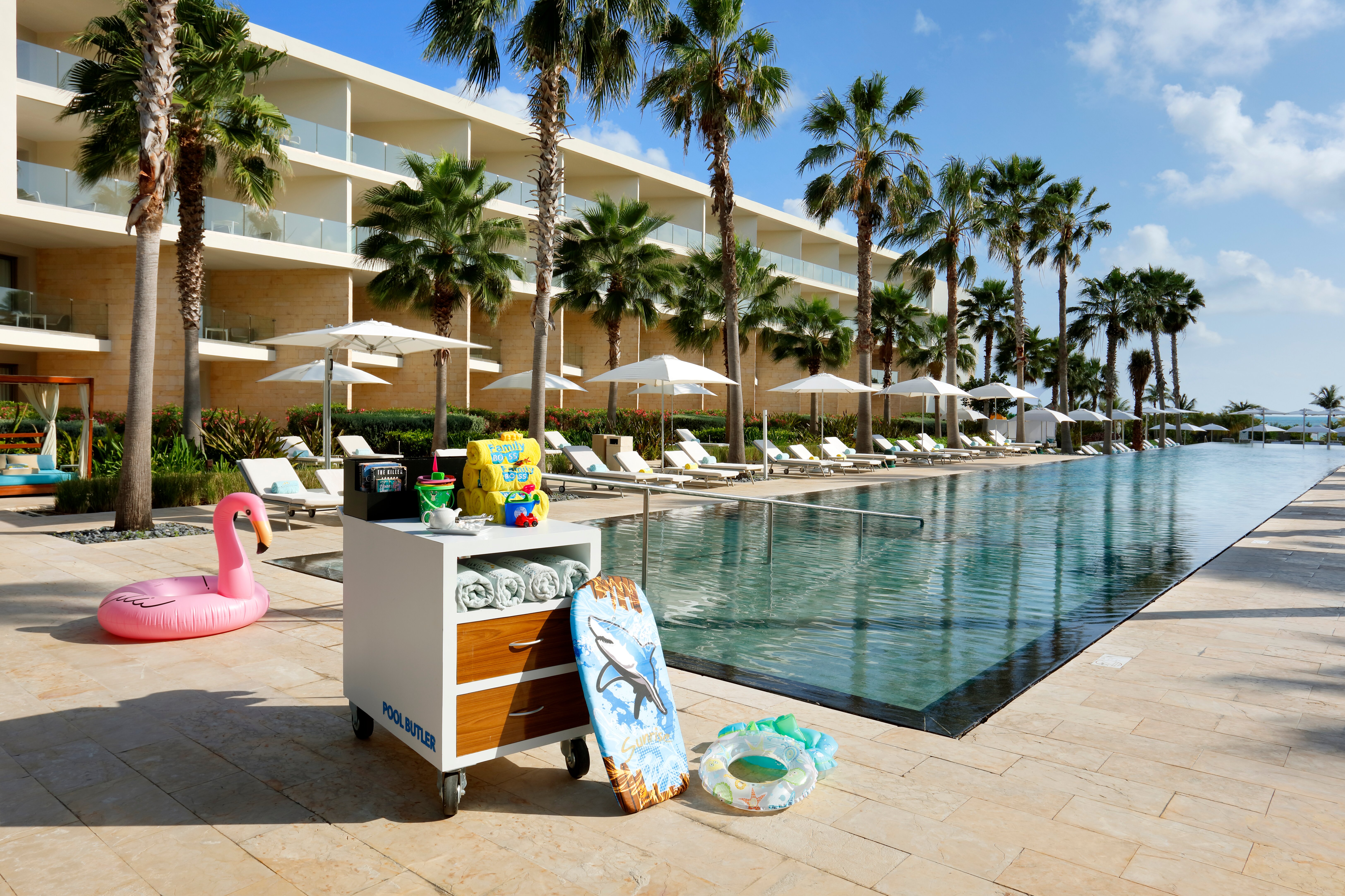 Family Selection at Grand Palladium Select Costa Mujeres-泳池