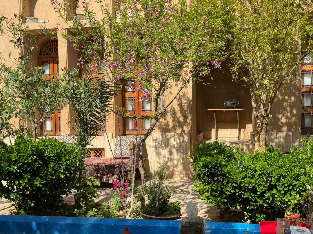 Shaarbaf Hotel主图