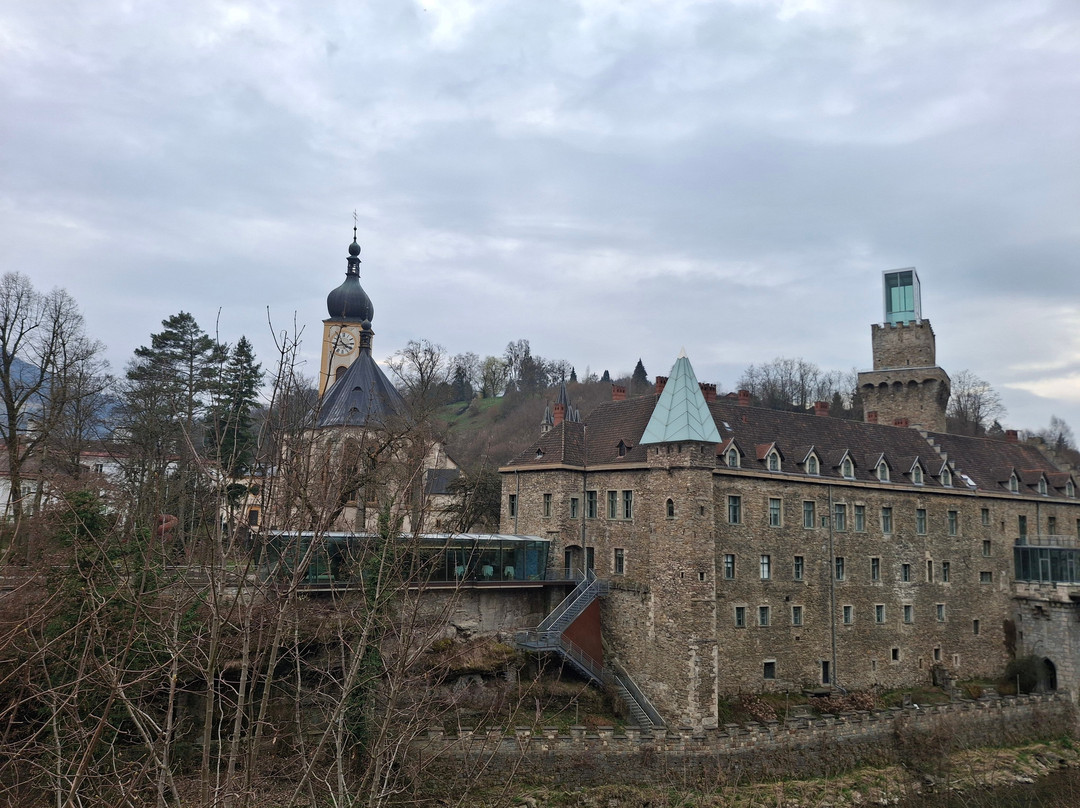 Das Schloss an der Eisenstrasse主图