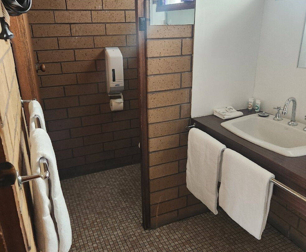 Rippleside Park Motor Inn主图