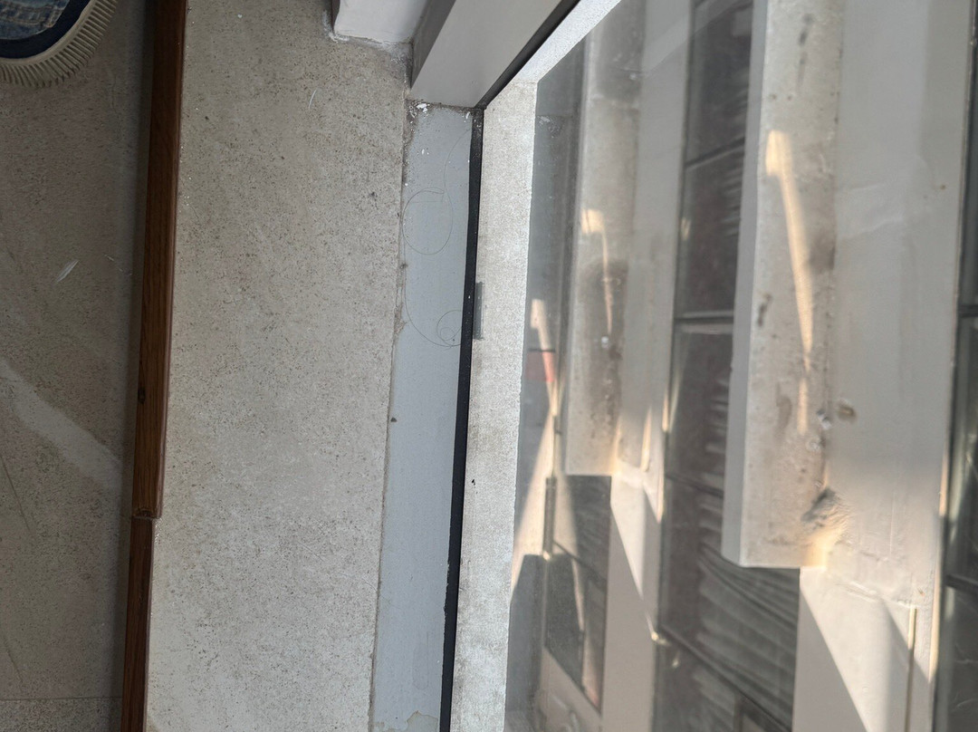 Windy Terrace Hotel主图