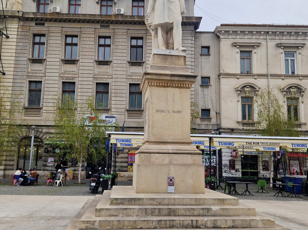 University's Square-布加勒斯特必去景点