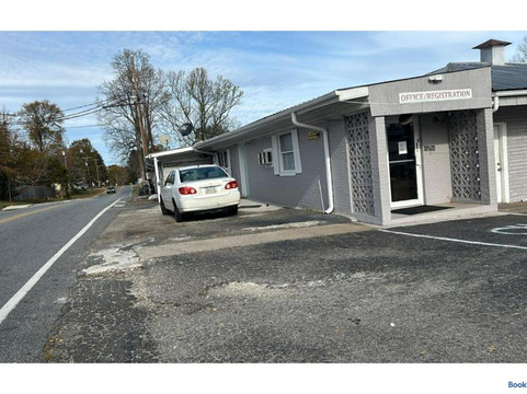 福里斯特城斯宾代尔 三城汽车旅馆