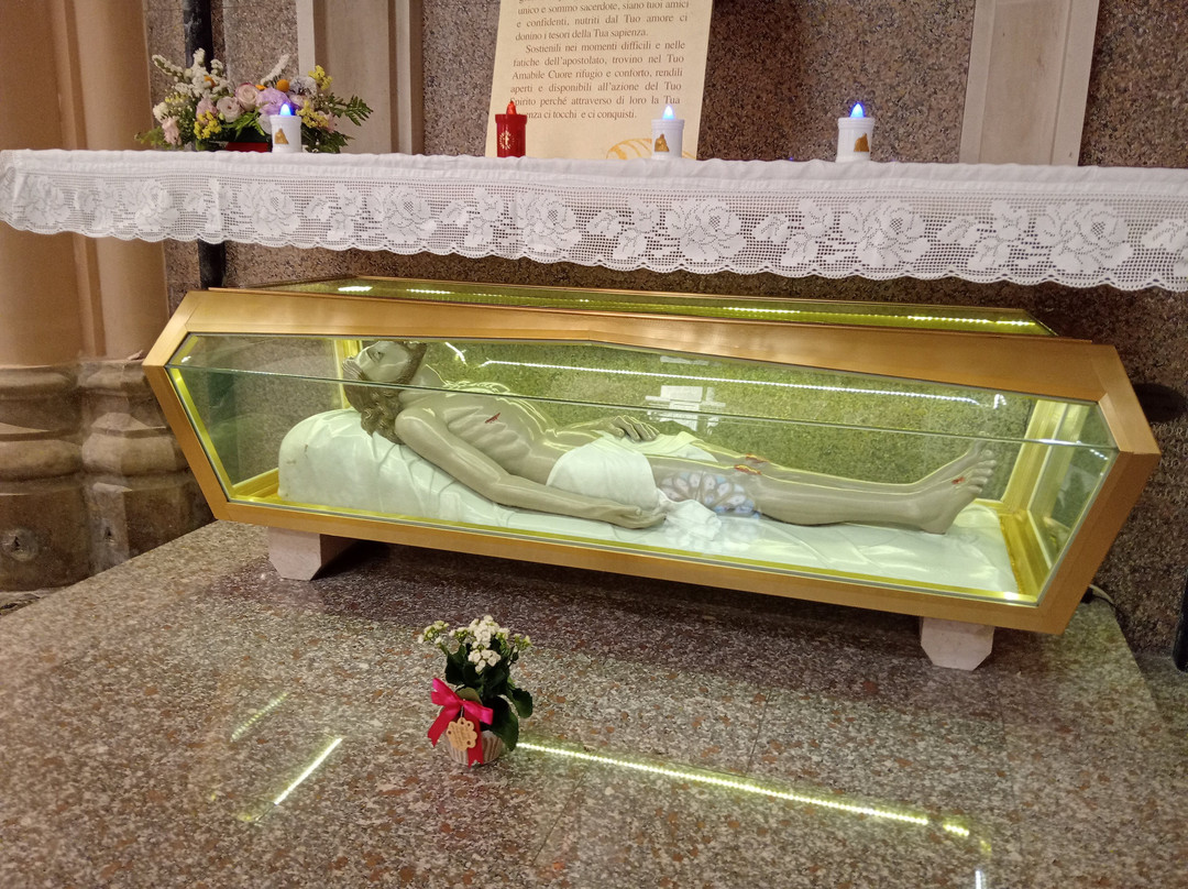 Chiesa del Sacratissimo Cuore di Gesu-佩斯卡拉必去景点