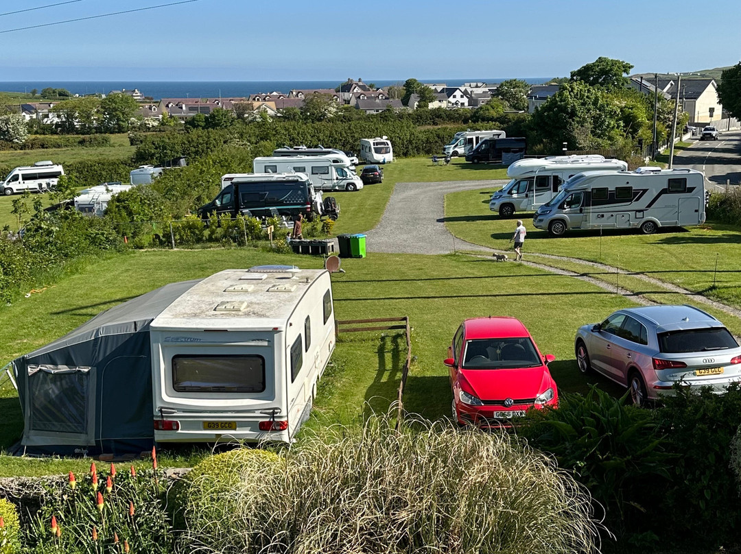 Dolydd Caravan And Camping