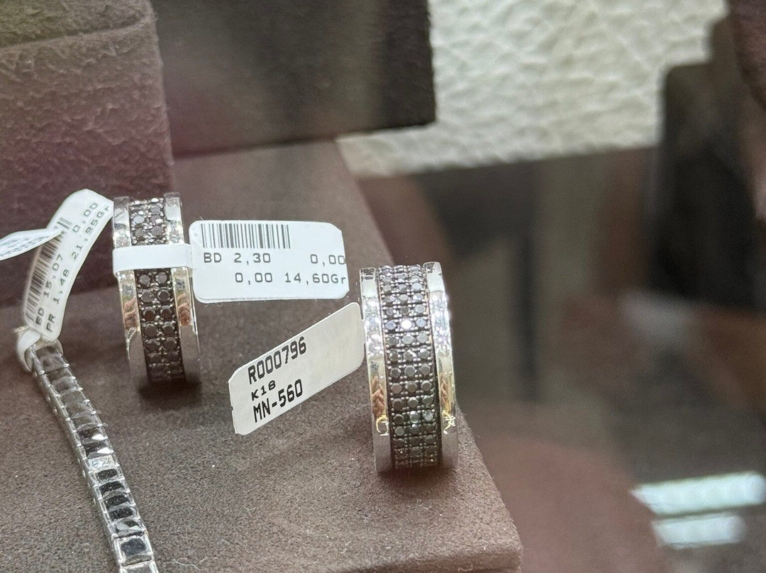Diamonds & Co景点图片