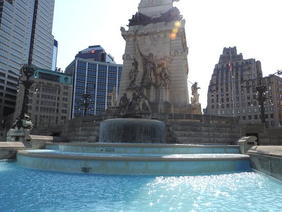 Soldiers & Sailors Monument-印第安纳波利斯必去景点