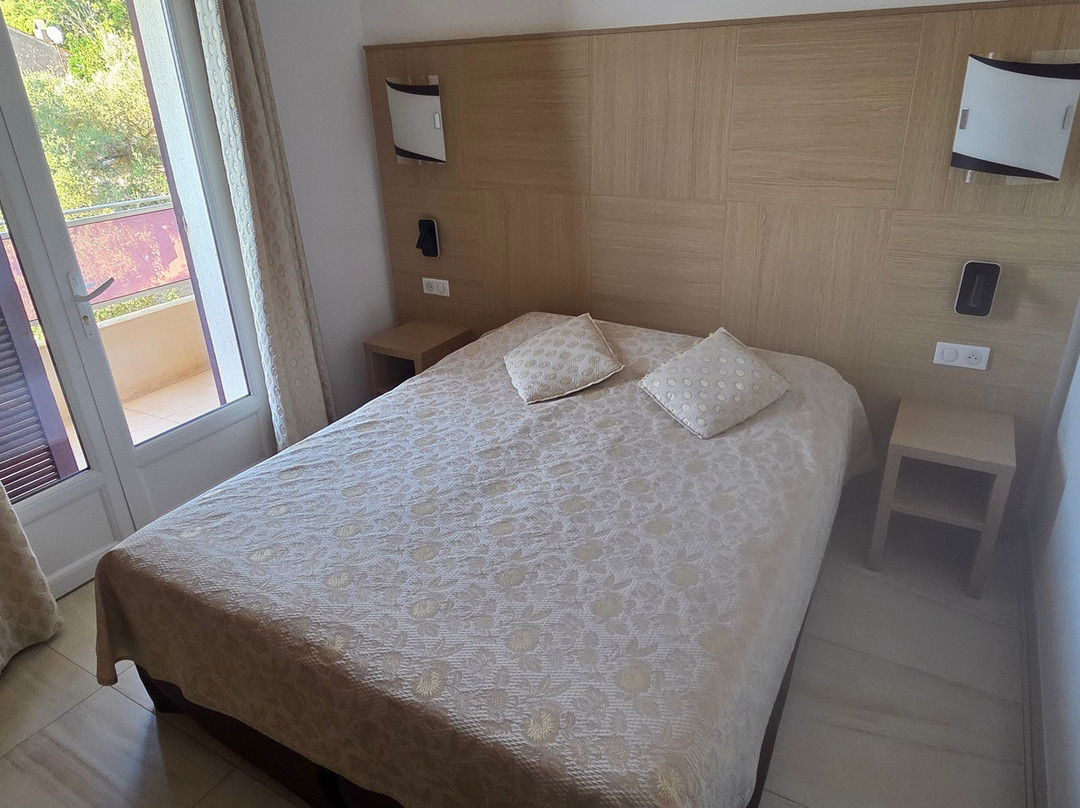 马尔E蒙特酒店主图