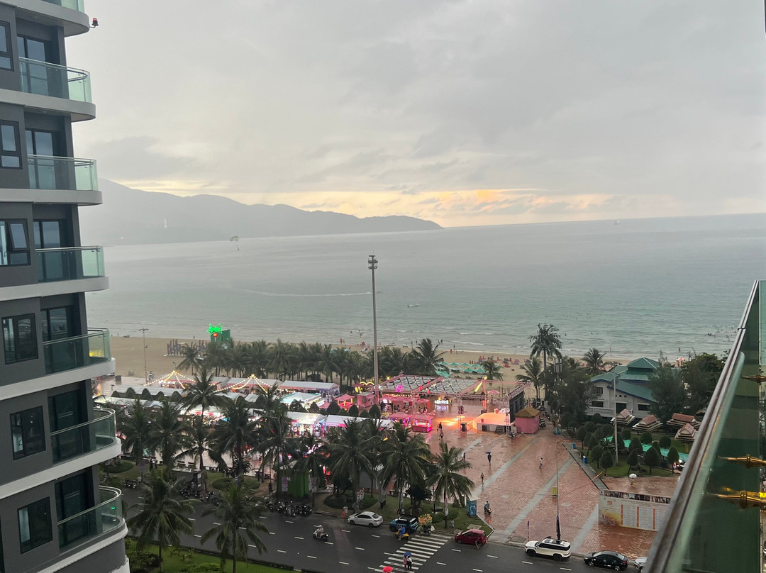 阿拉卡特海滩度假酒店主图