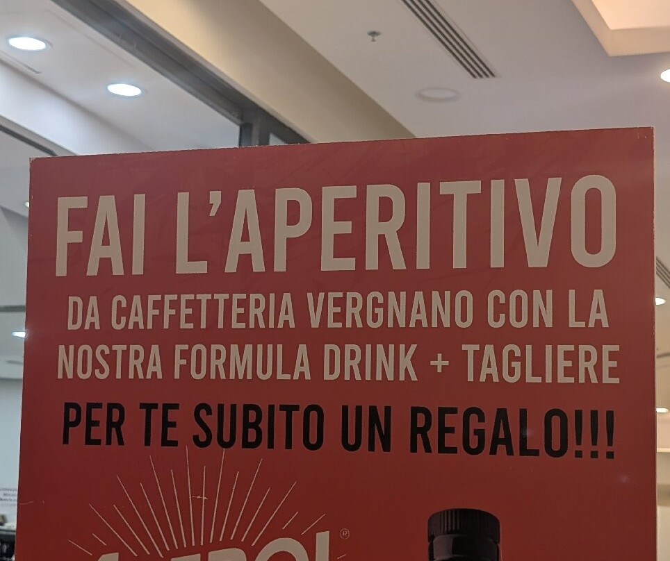 Romaest Shopping Center-罗马必去景点