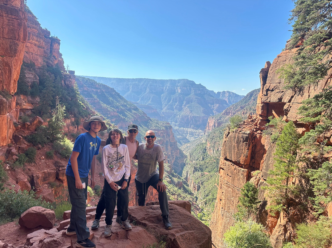 Canyon Trail Rides-大峡谷国家公园必去景点