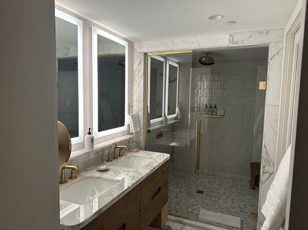 The American Club主图