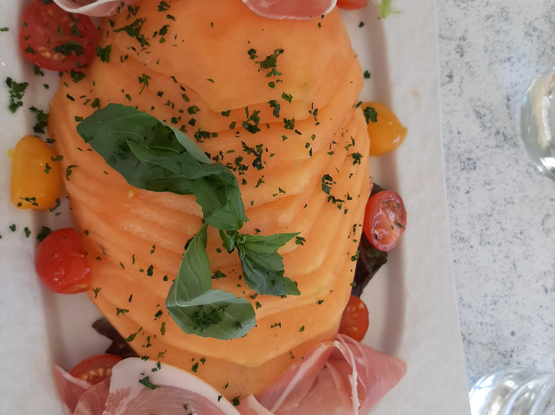 终点站酒店主图