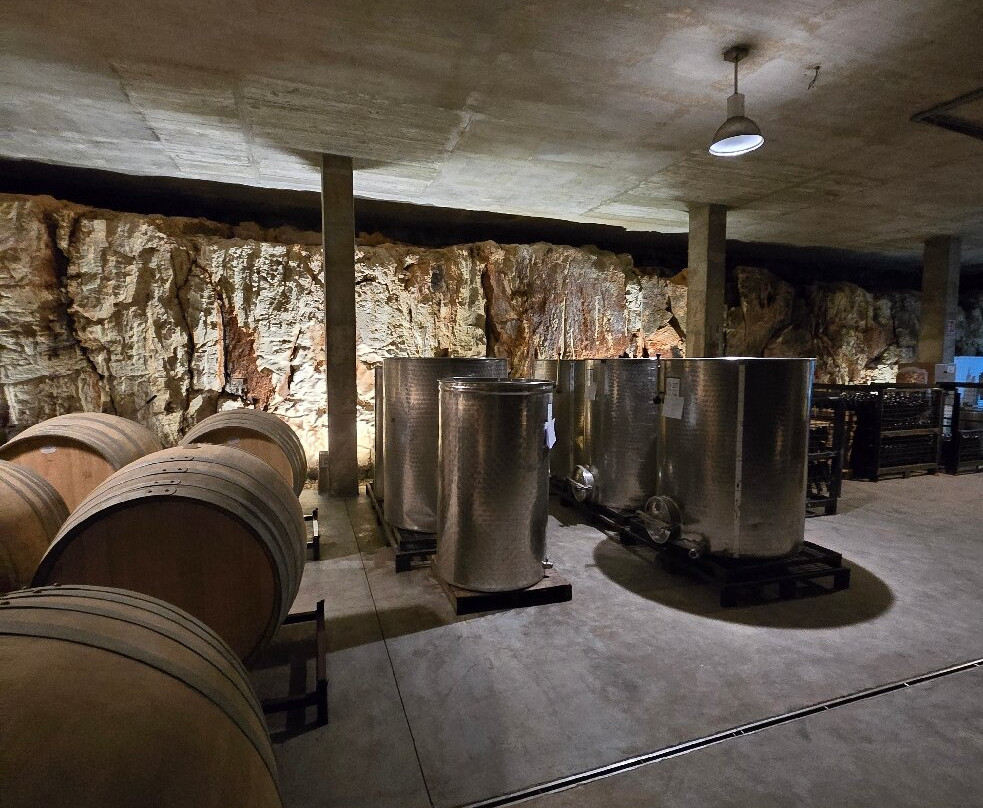 Bodegas Binifadet-Sant Lluis必去景点