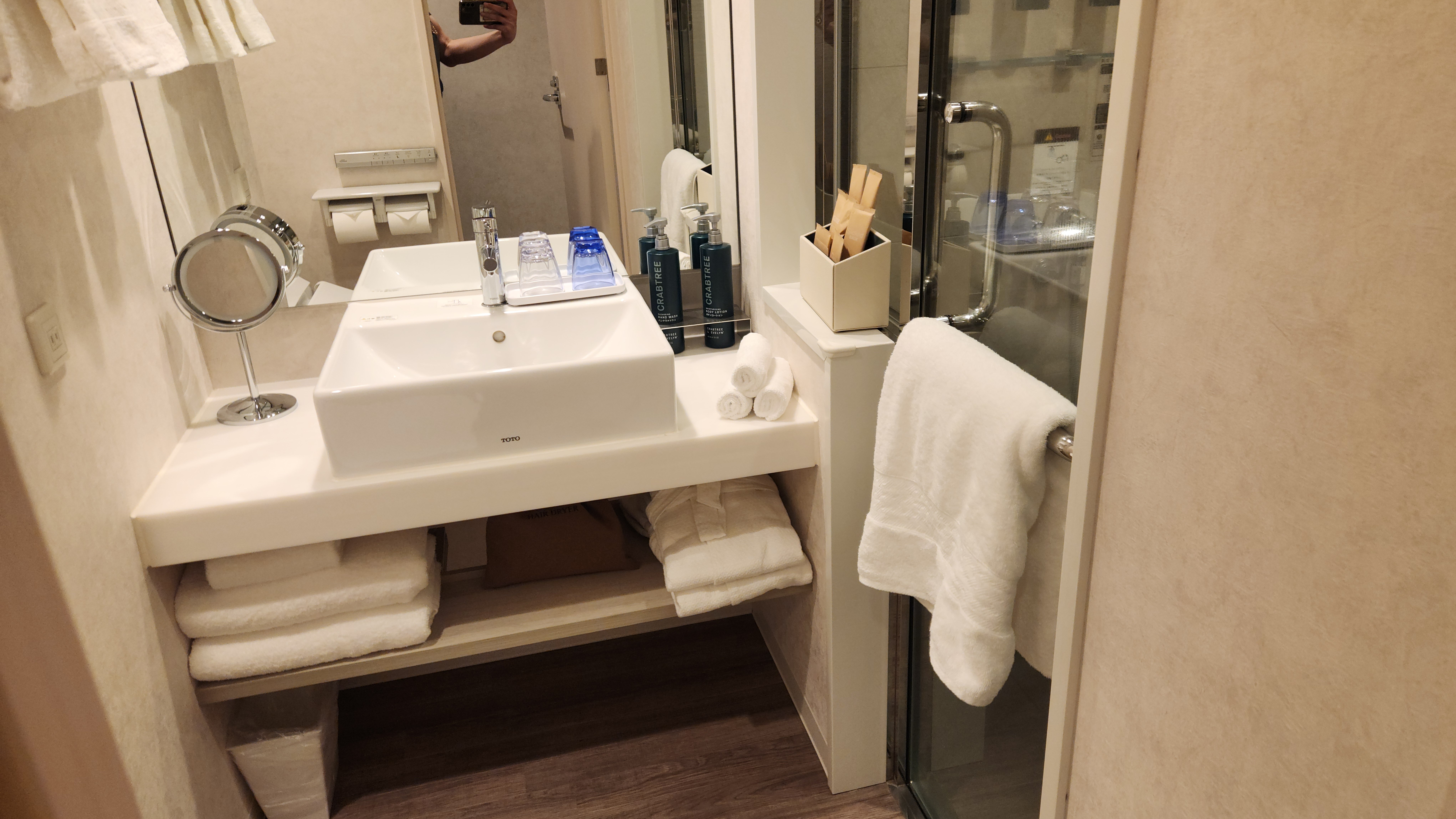 东京有明希尔顿逸林酒店-浴室