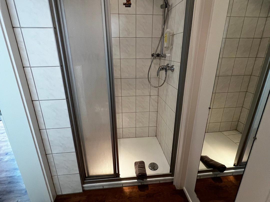 海因茨酒店主图