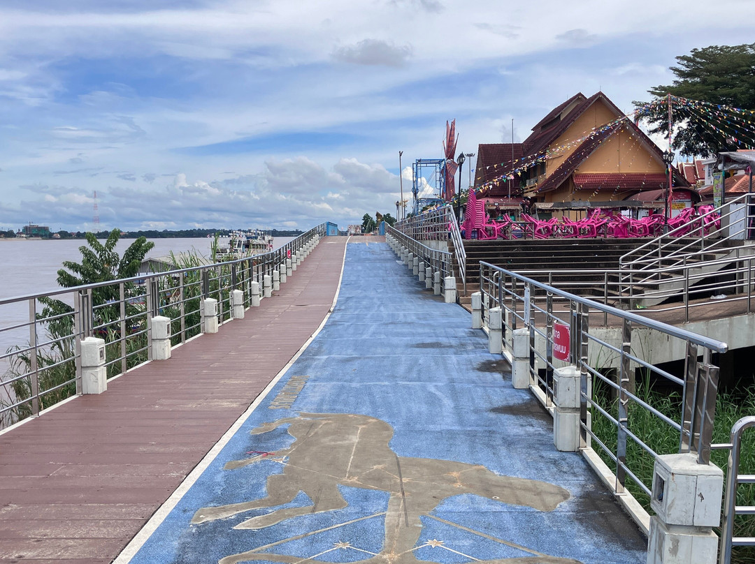 Nakhon Phanom cycleway-佛统必去景点