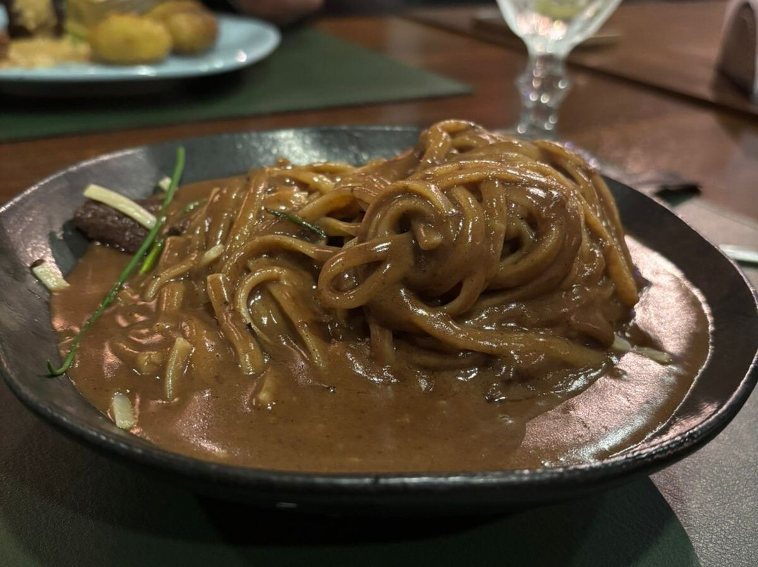 Melina Cozinha e Vinho.