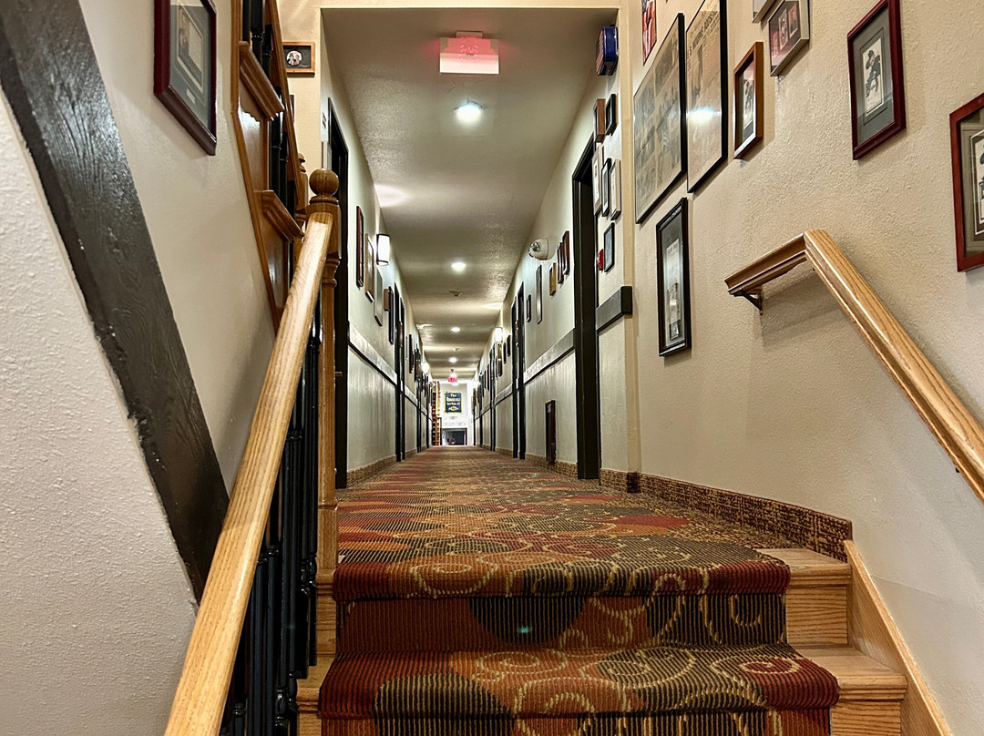 Roosevelt Inn & Suites主图