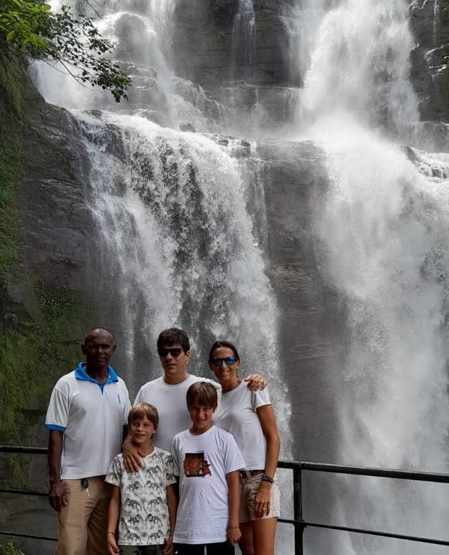 Travel with Samantha-尼甘布必去景点