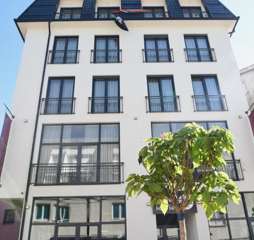 Cattleya Hotel