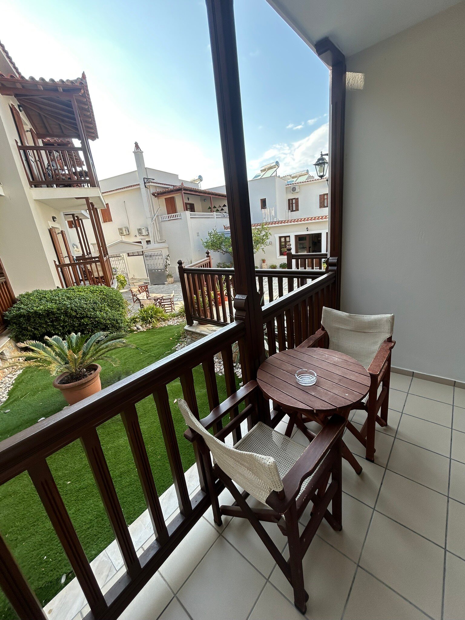 Aeolos Hotel-官方