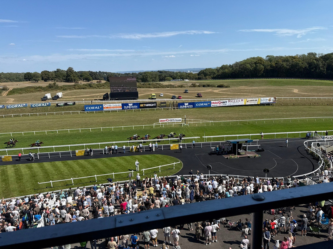 Chepstow Racecourse-切普斯托必去景点