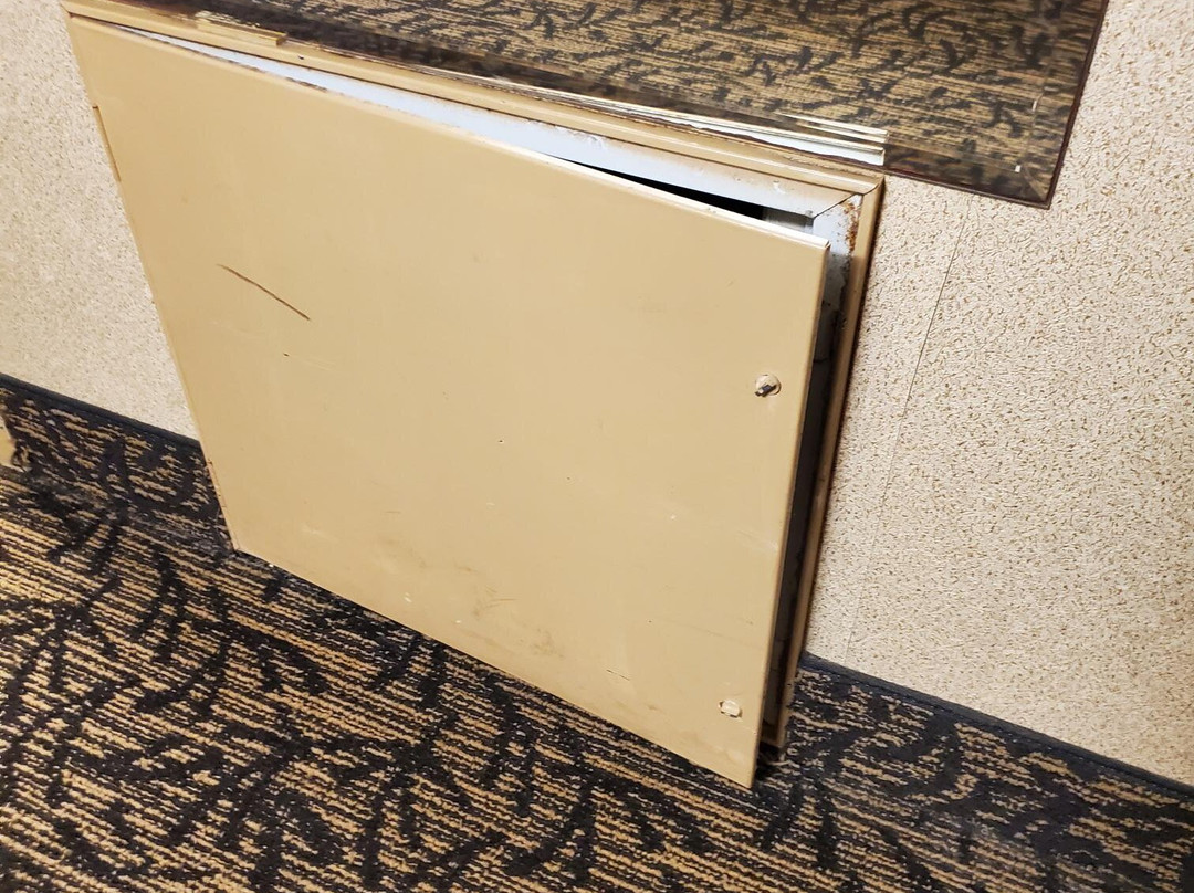 Capitol Plaza Hotel Jefferson City主图