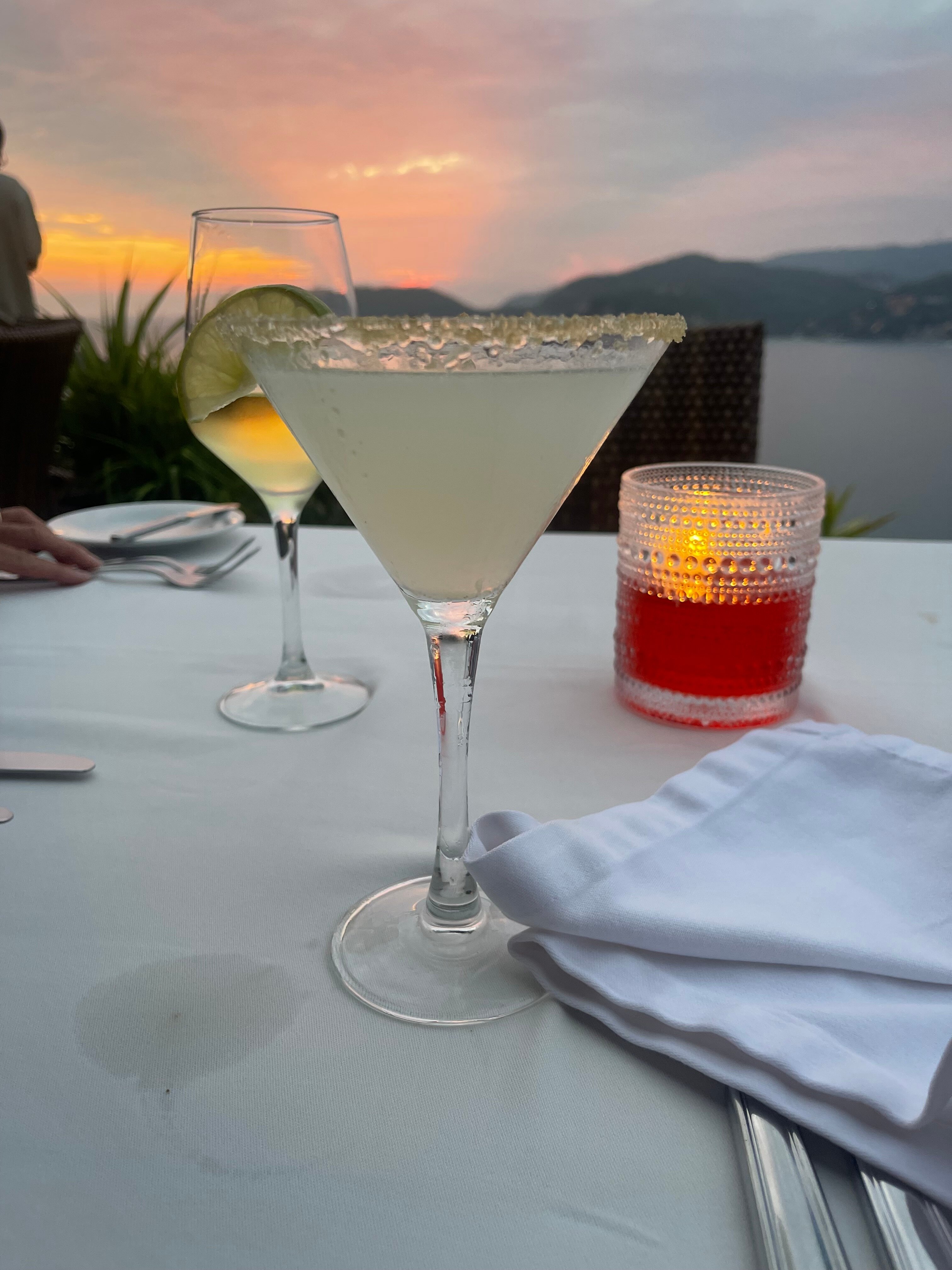 Pacifica Grand-官方